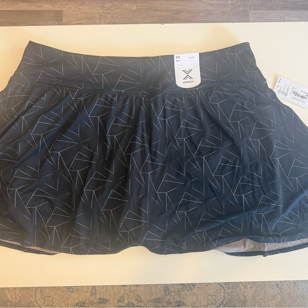 Xersion Women's Black Skort